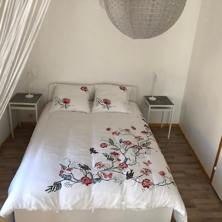 La Maisonnette Auvergnate Vertaizon Экстерьер фото