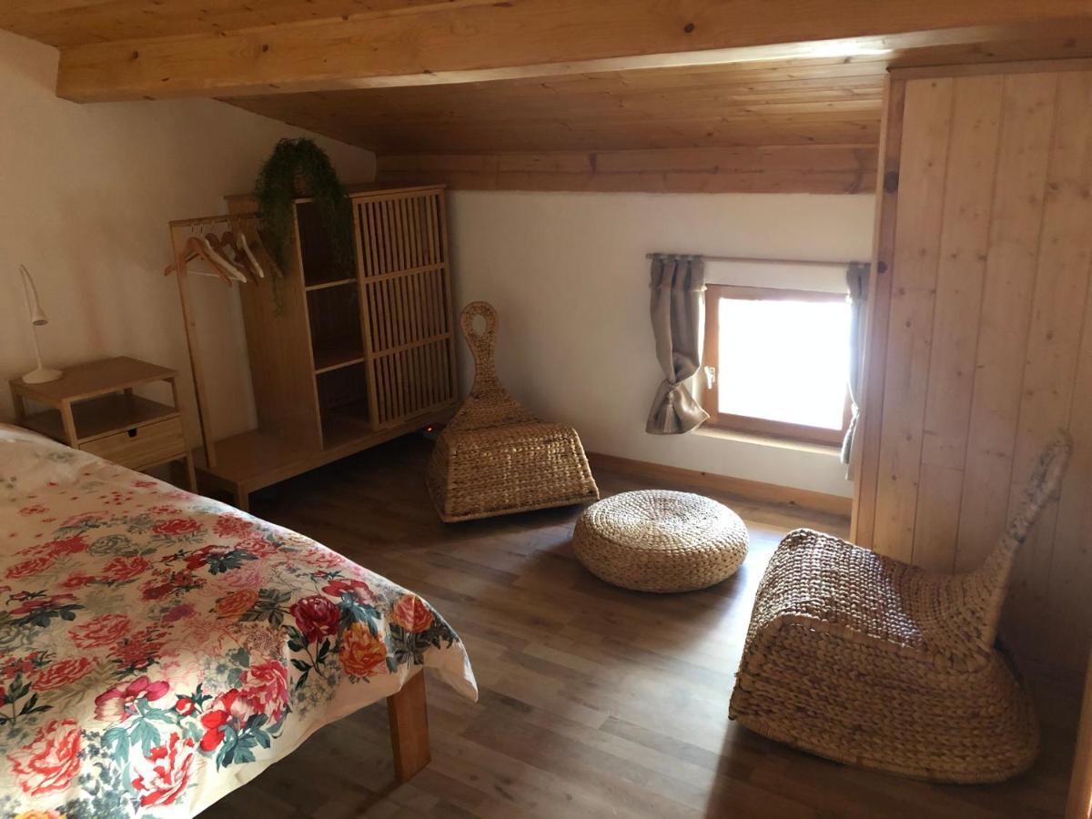 La Maisonnette Auvergnate Vertaizon Экстерьер фото